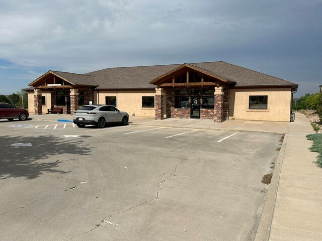 Primary Photo Of 4732-4736 Eagleridge Pl, Pueblo Office For Sale