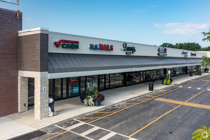 More Photos Of 4115 211th St, Matteson Storefront For Lease