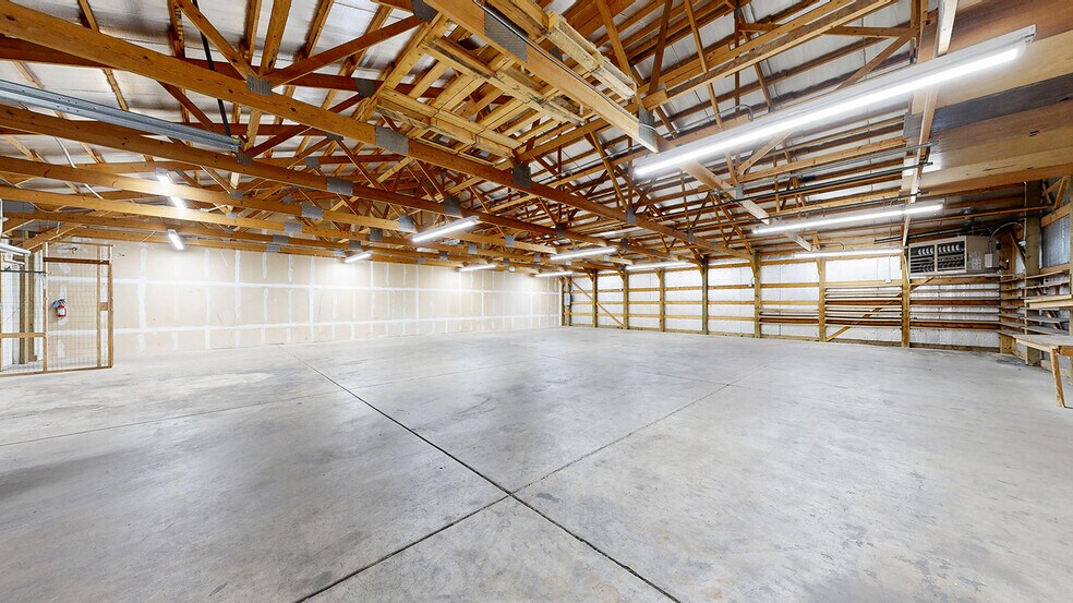 More Photos Of 1400 E Eisenhower Blvd, Loveland Unknown For Lease