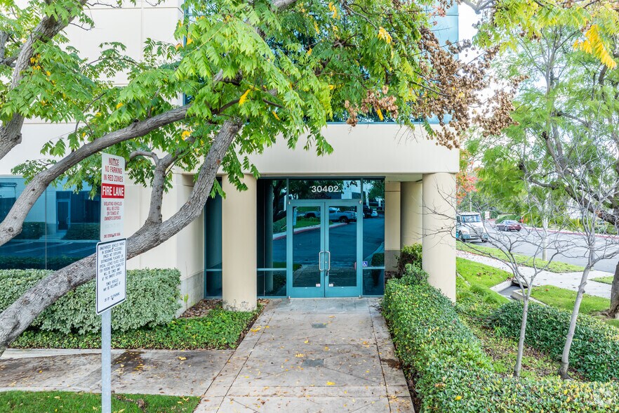 More Photos Of 30402 Esperanza, Rancho Santa Margarita Industrial For Lease