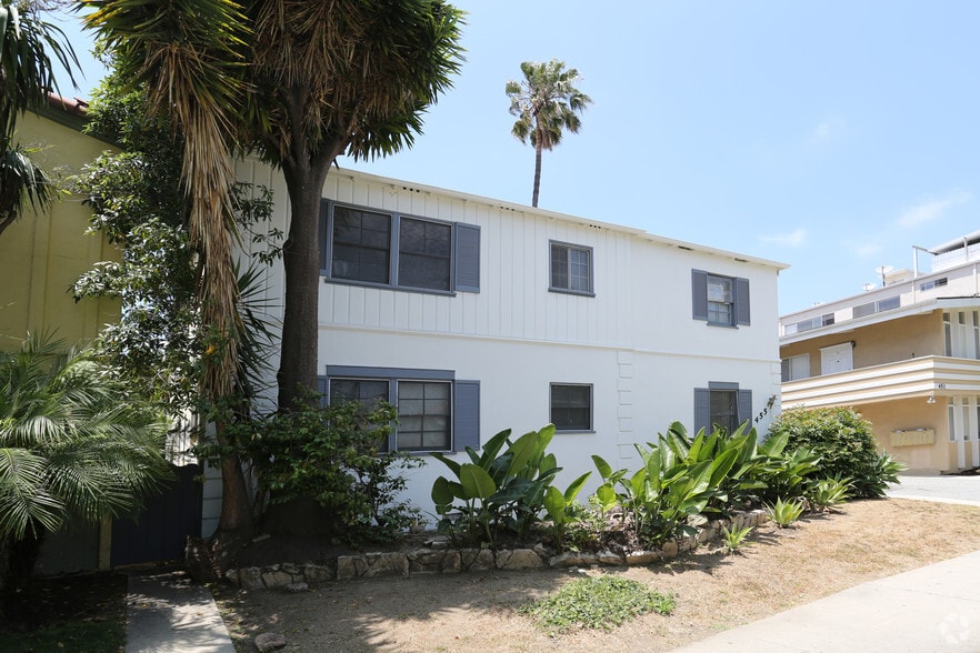 More Photos Of 455 S Oakhurst Dr, Beverly Hills Apartments For Sale