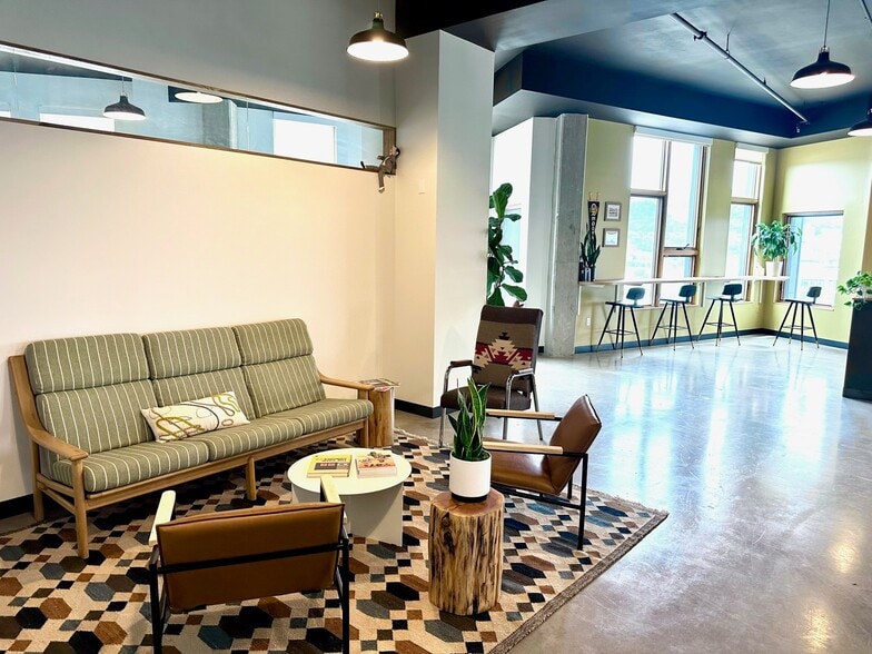 More Photos Of 959 SE Division St, Portland Loft Creative Space For Lease