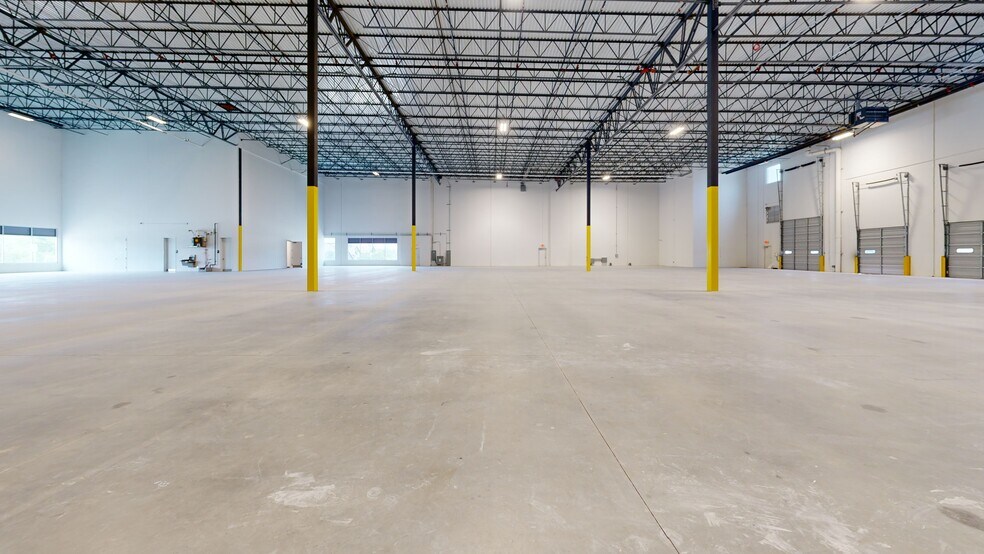 More Photos Of 2080 S AW Grimes Blvd, Round Rock Unknown For Lease