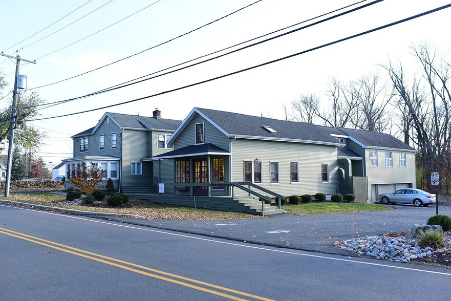 More Photos Of 864 Mapleton Rd, Princeton Office For Sale