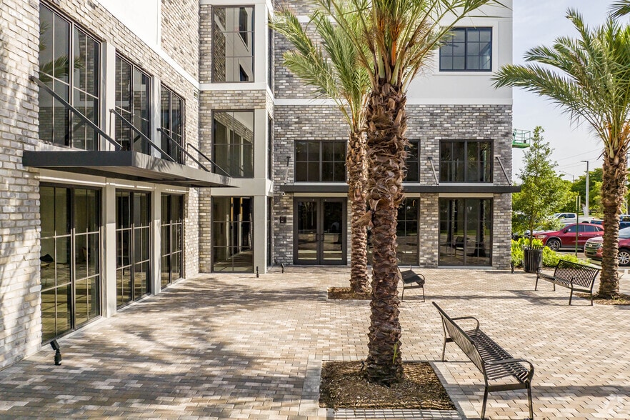 More Photos Of 1711 N University Dr, Plantation Coworking Space