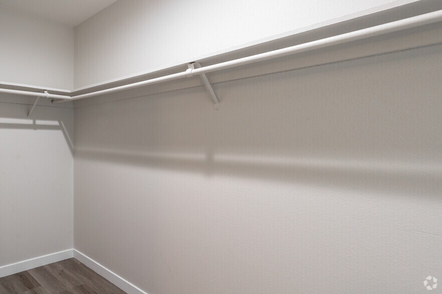 More Photos Of 13716 Penn St, Whittier Apartments For Sale