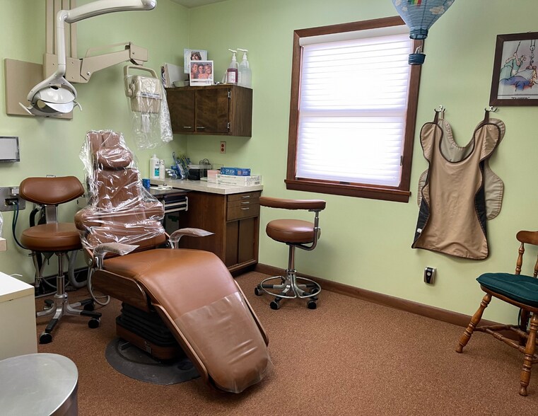 More Photos Of 300 N Main St, Rittman Medical For Sale
