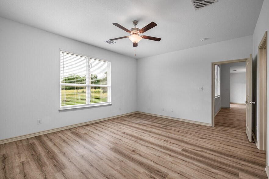 More Photos Of 305 O Malley Rd, Brenham Land For Sale