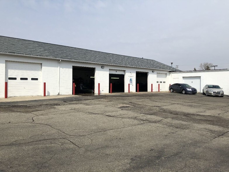 More Photos Of 6883 W Main St, Kalamazoo Freestanding For Sale