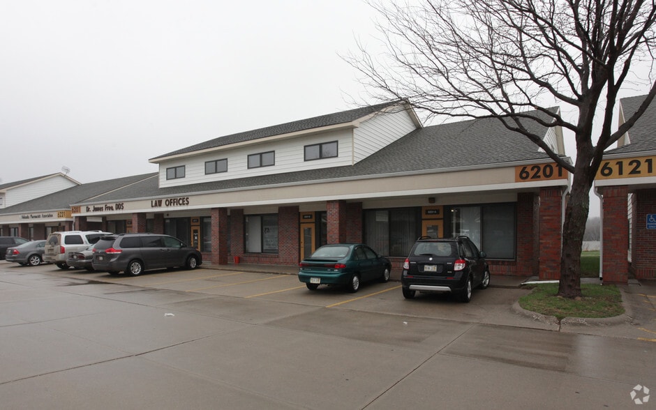 More Photos Of 6201 S 58th St, Lincoln Office For Lease