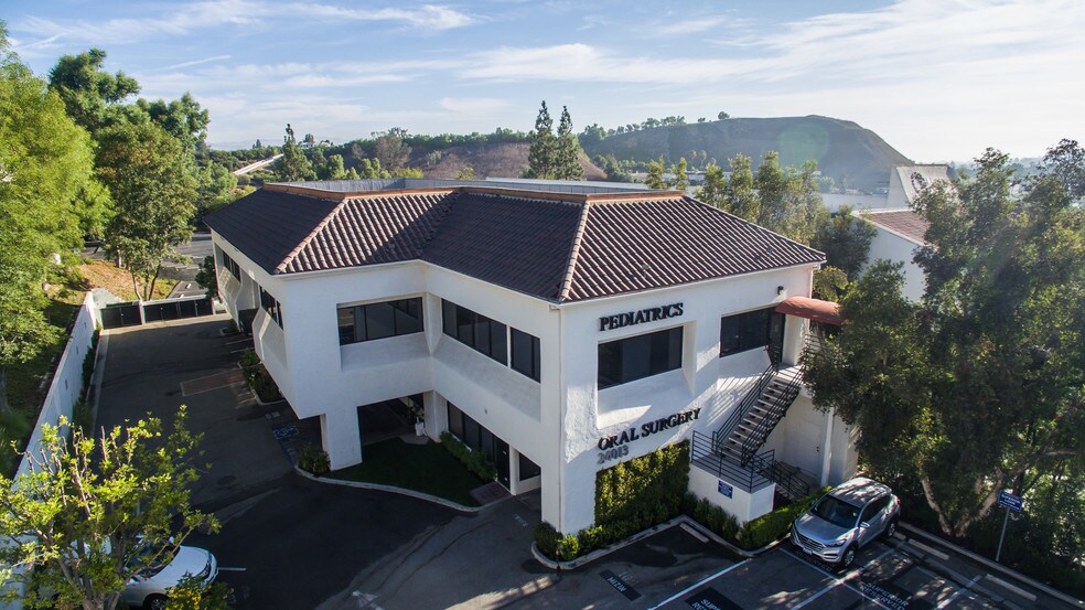 More Photos Of 24013 Ventura Blvd, Calabasas Medical For Lease
