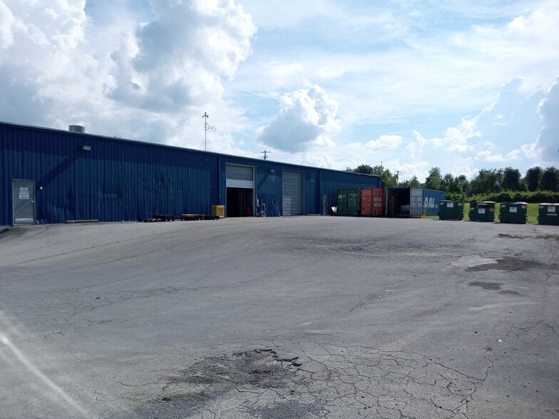 More Photos Of 501 Industrial Park Rd, Piney Flats Warehouse For Lease