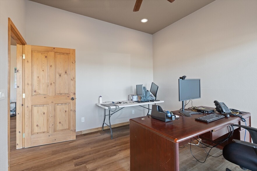 More Photos Of 385 NE Alsea Hwy, Waldport General Retail For Sale