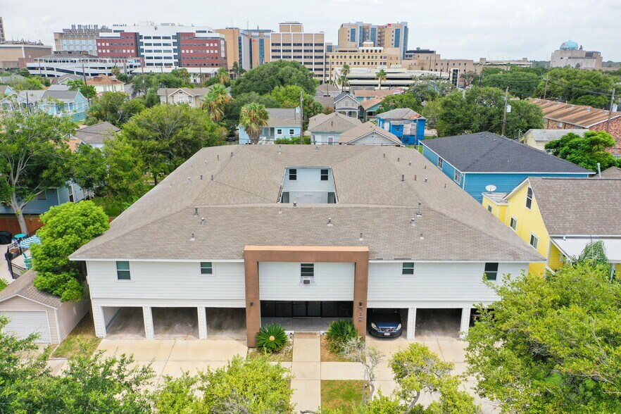 More Photos Of 712 Ball St, Galveston Apartments For Sale