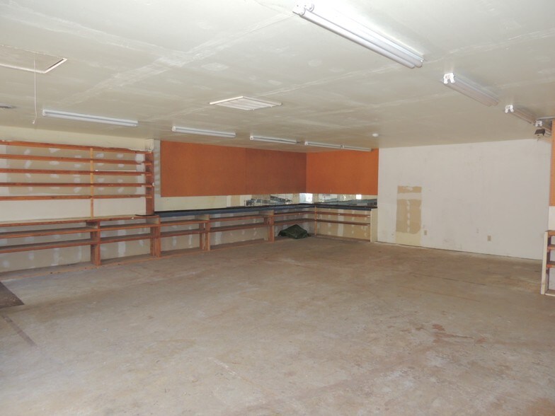 More Photos Of 5147 W Hwy 20, Upper Lake Freestanding For Sale