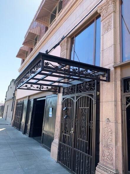 More Photos Of 47 N Grant St, Stockton Storefront Retail Residential For Sale