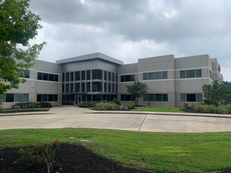 More Photos Of 7310 N Eldridge Pky, Houston Office For Lease