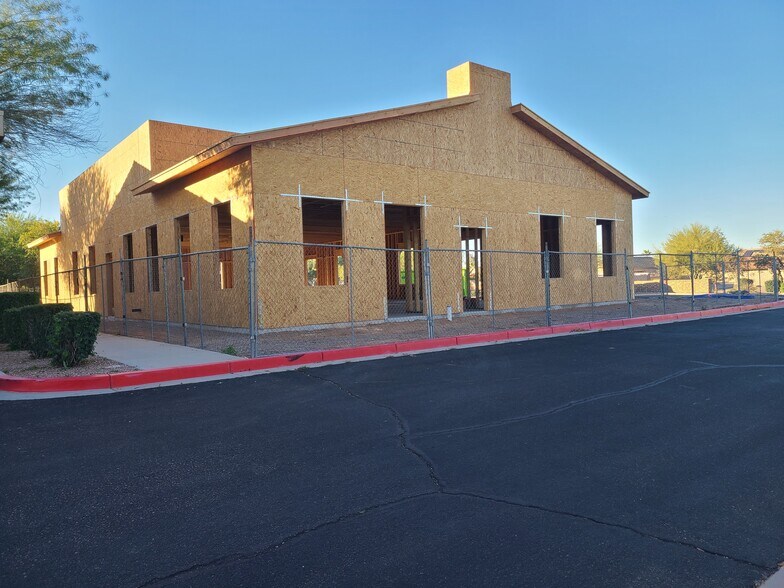 More Photos Of 41724 W Smith Enke Rd, Maricopa Medical For Lease