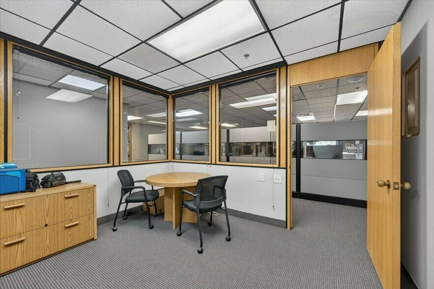 More Photos Of 2600 Shaw Ave, Fresno Office For Sale