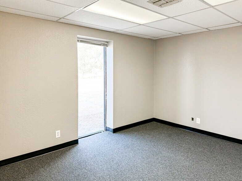 More Photos Of 2585 W Interstate 20, Odessa Manufacturing For Sale