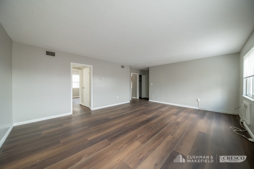 More Photos Of 20580 Lorain Rd, Fairview Park Apartments For Sale