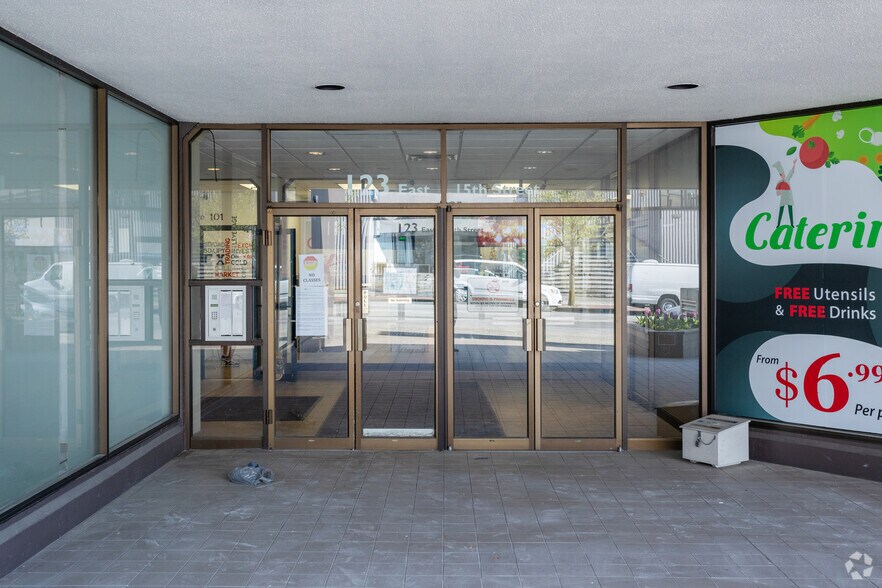 More Photos Of 123 15th St E, North Vancouver Office For Lease