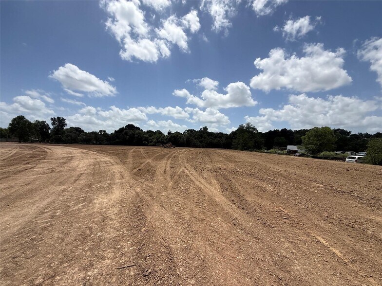 More Photos Of 4250 Fuqua st, Houston Land For Sale