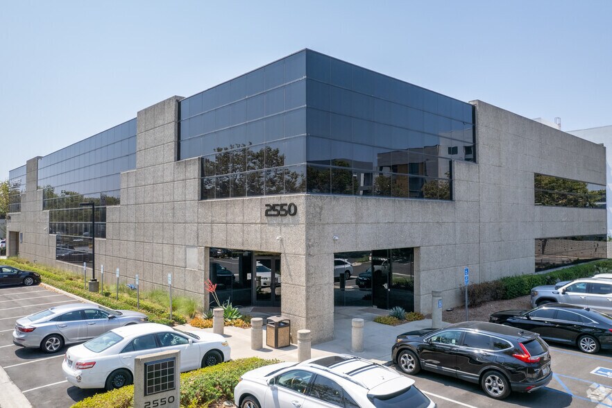 More Photos Of 2540-2550 Red Hill Ave, Santa Ana Office For Lease