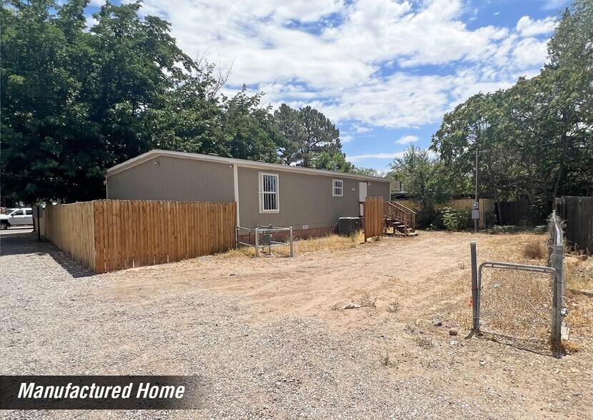 More Photos Of 1143 Gatewood Ave SW, Albuquerque Trailer Camper Park For Sale