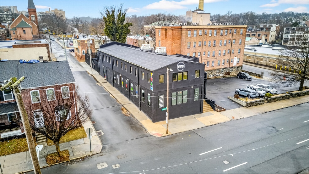 More Photos Of 1501 N Walnut St, Wilmington Office For Sale