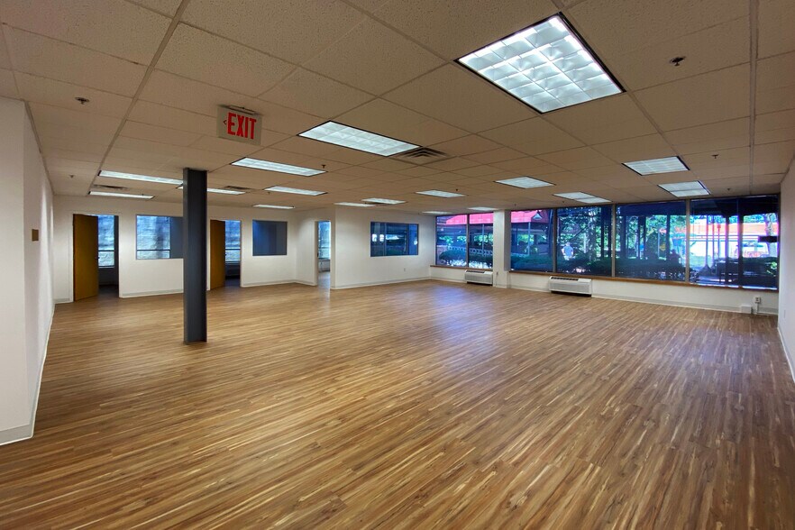 More Photos Of 197 State Route 18, East Brunswick Office For Lease
