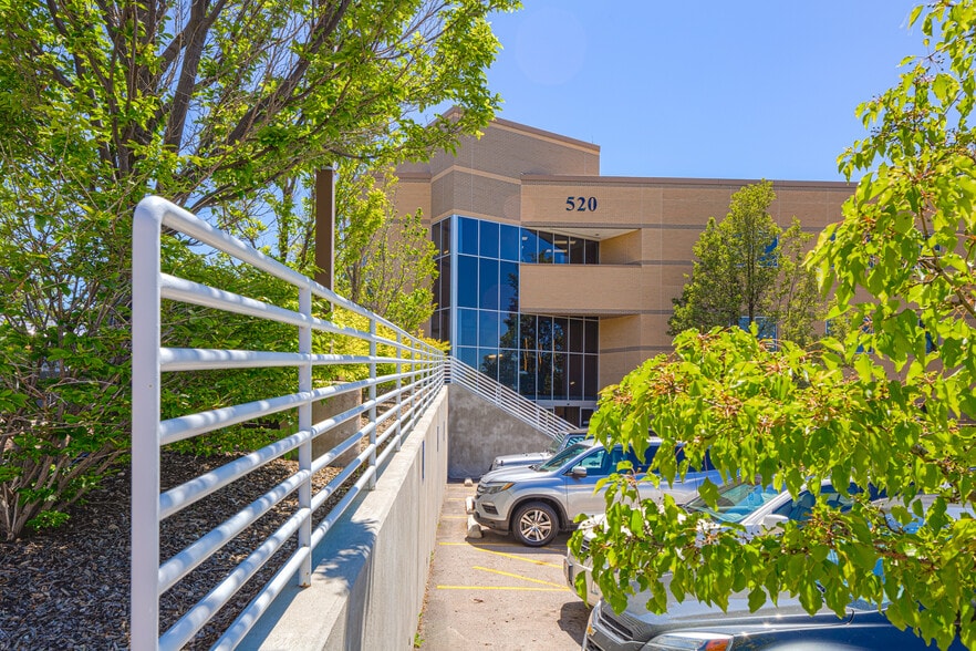 More Photos Of 520 Medical Dr, Bountiful Medical For Lease