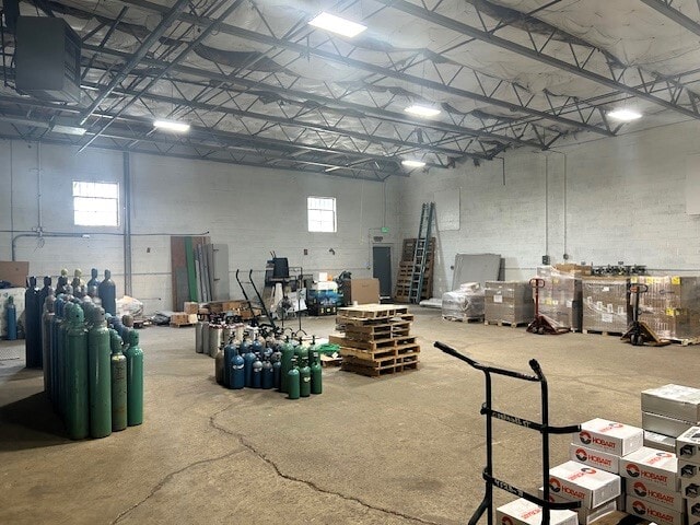 More Photos Of 4520-4524 O'Donnell St, Baltimore Warehouse For Lease
