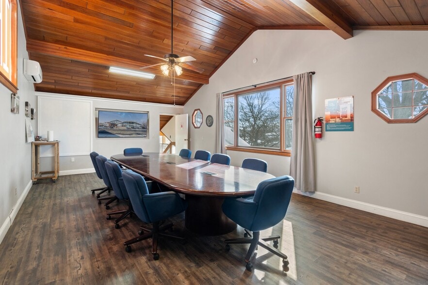 More Photos Of 101 E Marshall St, Remington Storefront Retail Office For Lease