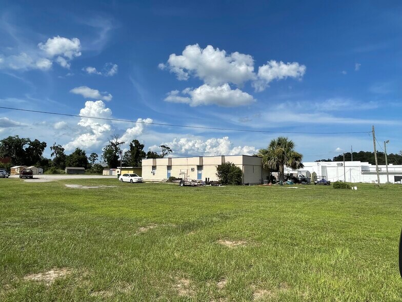 More Photos Of 2520 US Hwy 441, Fruitland Park General Retail For Sale