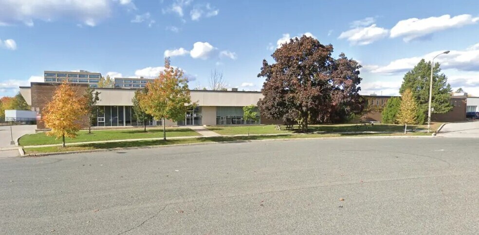 Primary Photo Of 60-74 Gervais Dr, Toronto Warehouse For Lease