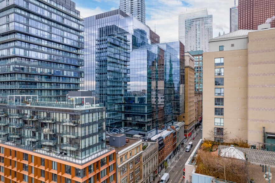 More Photos Of 65 King St E, Toronto Office For Lease