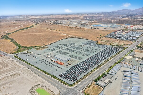 More Photos Of 9802 Lone Star Rd, San Diego Warehouse For Lease