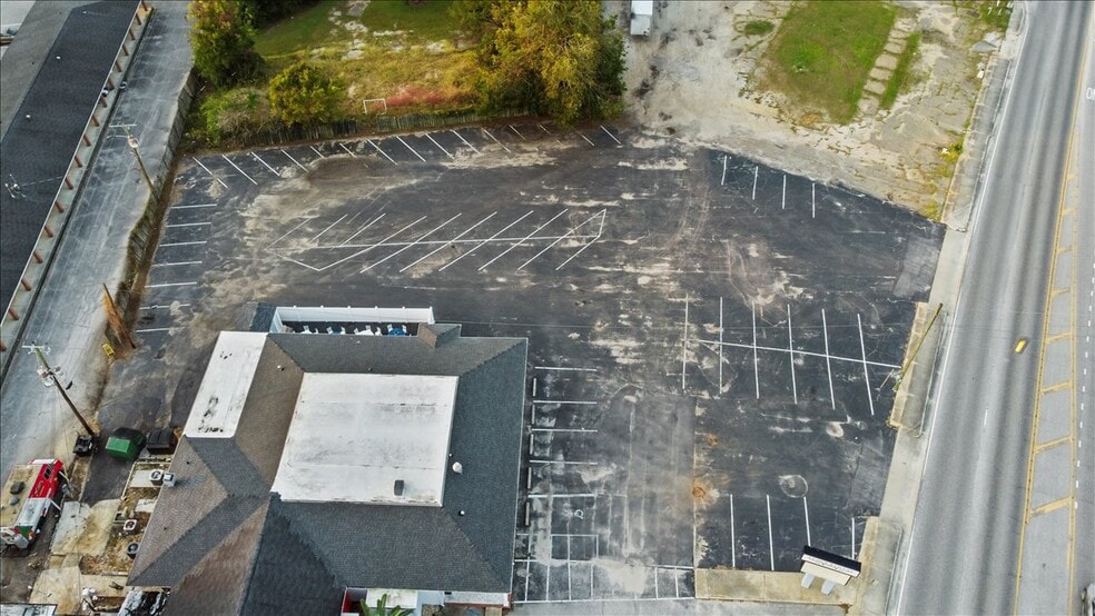 More Photos Of 88 N Daleville Ave, Daleville General Retail For Sale