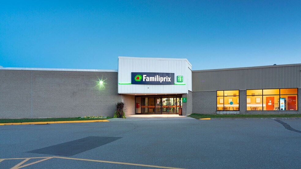 More Photos Of 161-175 Rt 230 O, Kamouraska Mrc General Retail For Lease