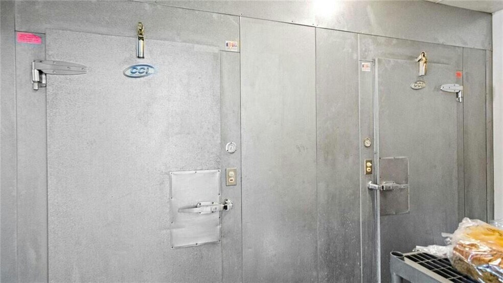 More Photos Of W14549 Plummer Rd, Weyerhaeuser General Retail For Sale