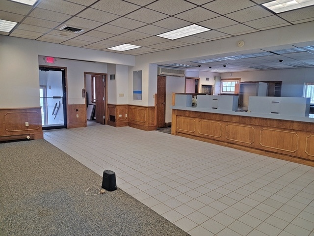 More Photos Of 204 S Main St, Loyal Bank For Sale