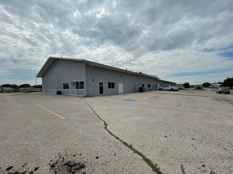 Primary Photo Of 2004 Creek Dr, Rapid City Warehouse For Lease