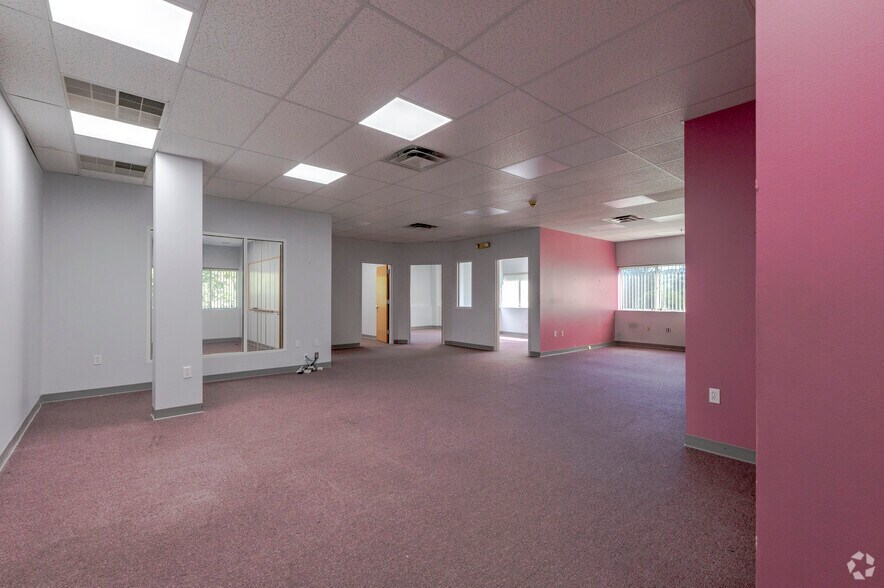 More Photos Of 243-247 Route 100, Somers Township Unknown For Lease