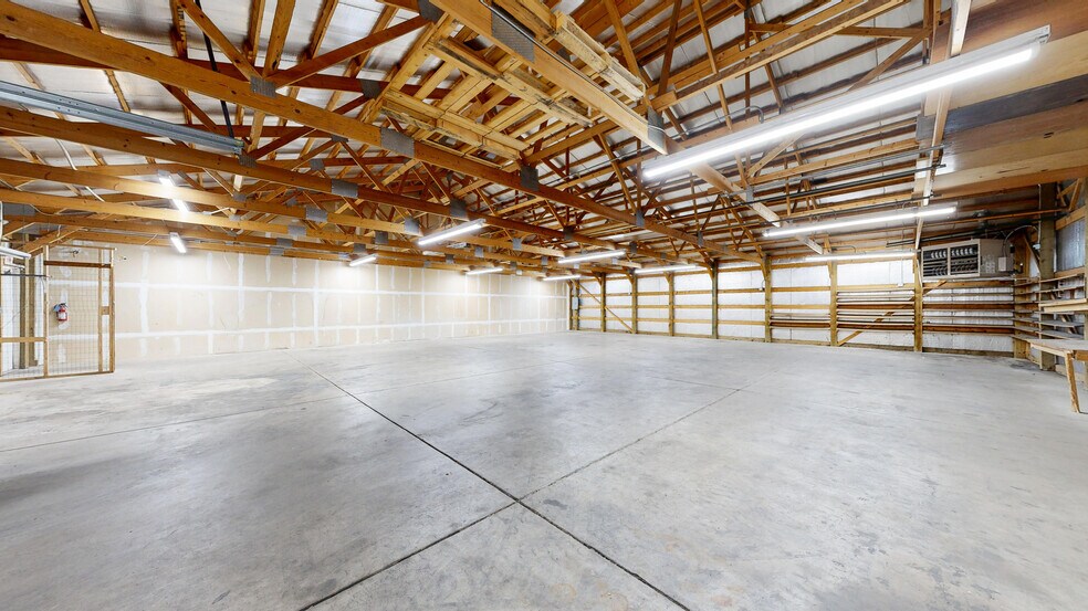 More Photos Of , Loveland General Retail For Sale