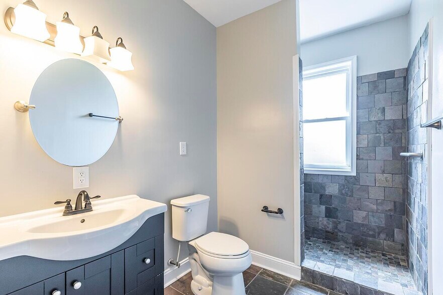 More Photos Of 265 S Highland St, Winchester Apartments For Sale