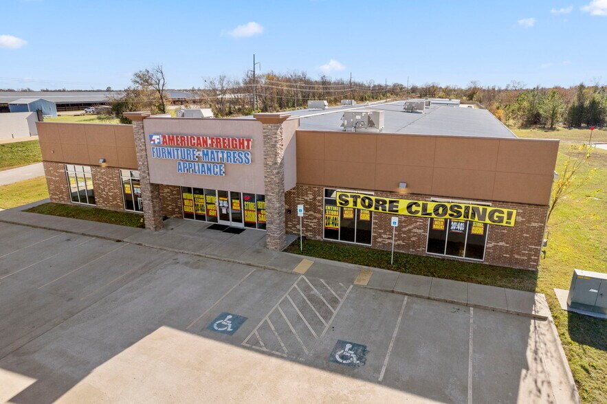 More Photos Of 3758 Hwy 412 E, Siloam Springs Freestanding For Sale