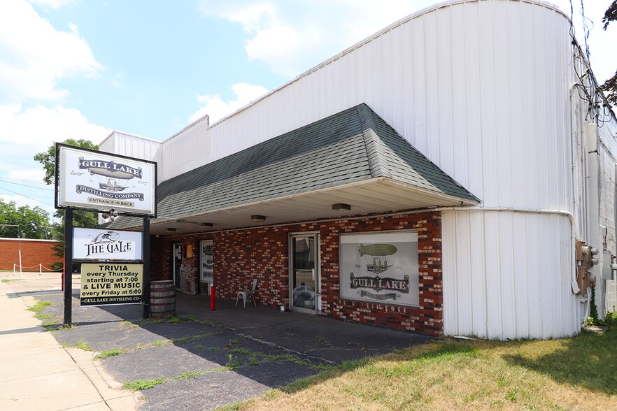 Primary Photo Of 92 E Michigan Ave, Galesburg Freestanding For Sale