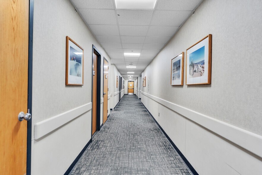 More Photos Of 1535 Gull Rd, Kalamazoo Medical For Lease