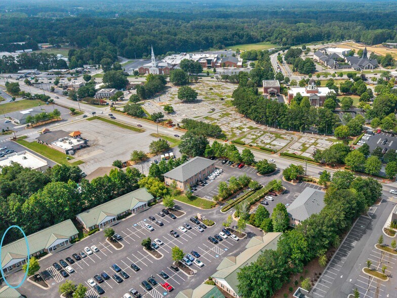 More Photos Of 2336 Wisteria Dr, Snellville Medical For Sale